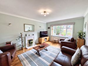 Photo 8- click for photo gallery